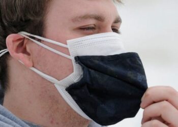 Well-known immunologist: Americans can wear masks even in 2022