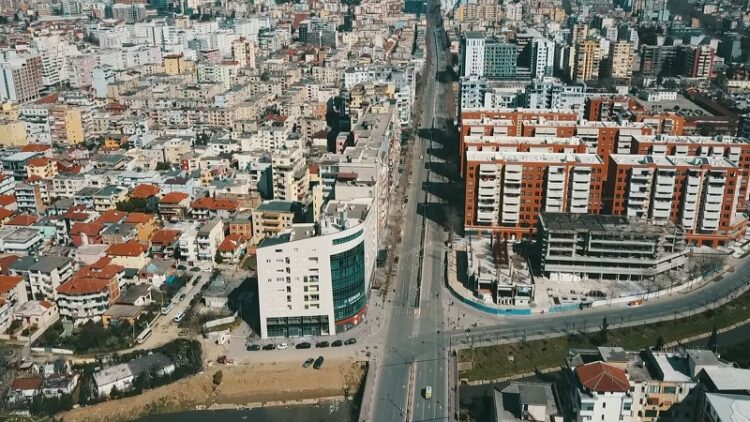 Construction does not recognize a crisis for 2020 / They were given permission for 620 million euros of investments