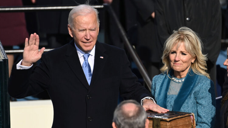 Democrats ‘against’ Biden / The nuclear button should not be only the president