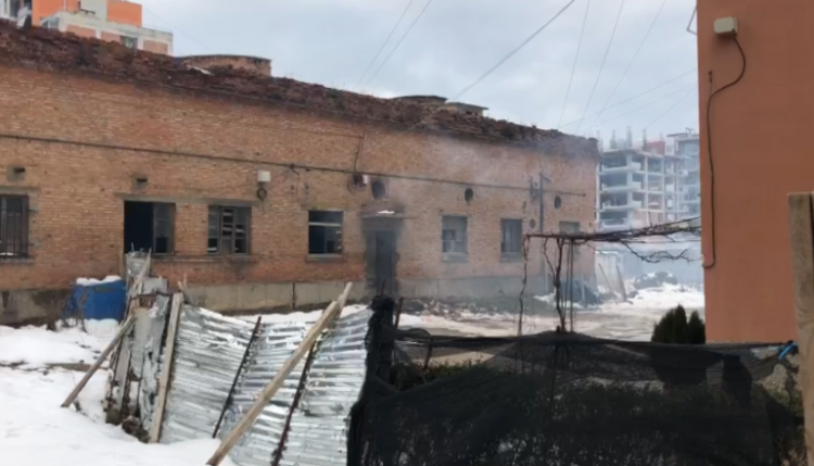 Chemical reaction to the former knitwear / Korça, experts eliminate dangerous foci, but they can be reactivated