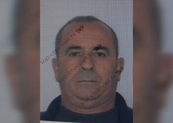 Cameras filmed the businessman killer!  The author with the antiCovid mask, followed him for 30 m and executed him