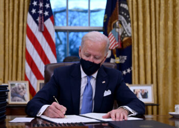 US: President Biden repeals ban on a good portion of green card applications
