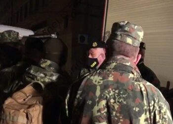 Chemical reaction at the former Knitwear factory in Korça / Experts arrive from Tirana