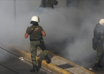 Law on universities, 30 arrested during protests in Thessaloniki