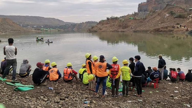 Myanmar / At least one dead and 70 missing due to landslide
