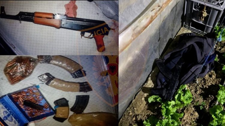Illegal possession of weapons / Tirana, two people in handcuffs
