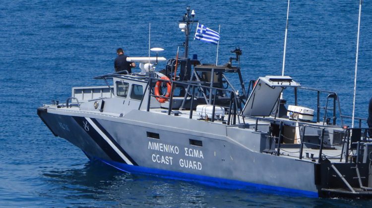Greece / The ship with 88 migrants capsized