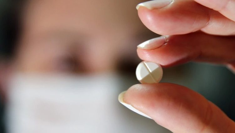The U.S. health regulator authorizes the Pfizer pill against COVID-19