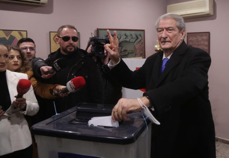 Berisha calls protest on Monday: At 16:00 protest against “Open Balkans” and theft