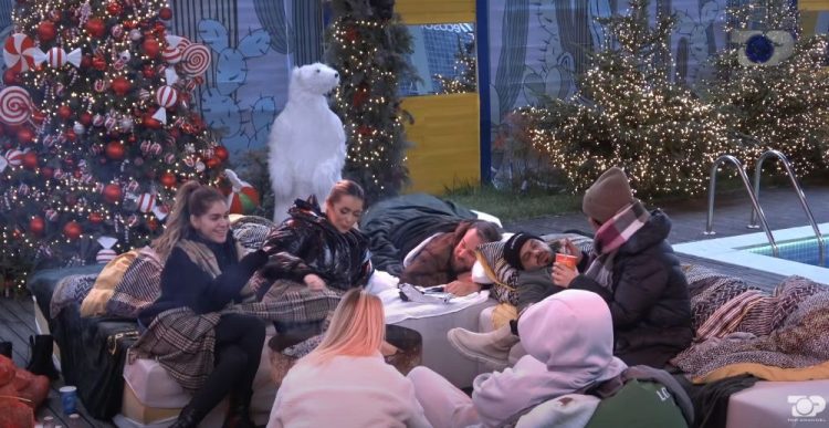 “Do not take it out of your nose”, Angel debates with Antonella about the demands against Beniada
