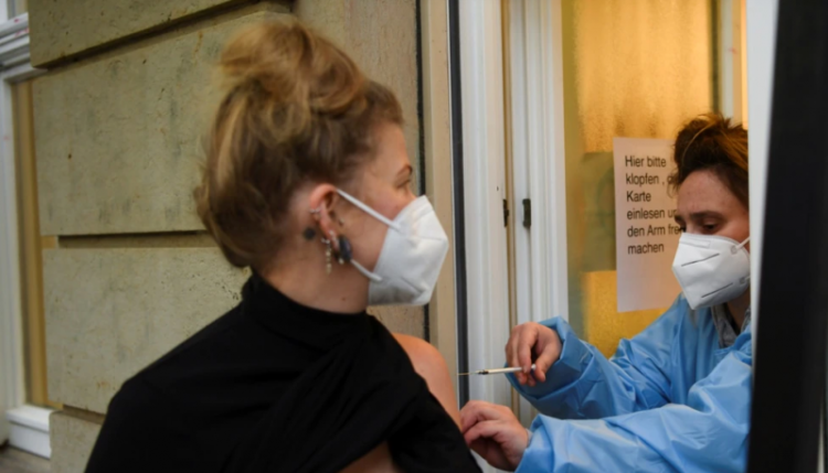 Germany will facilitate measures for immunized persons with booster doses