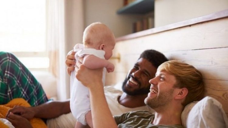 Historic ruling / European Court obliges all EU countries to recognize same-sex parents as families