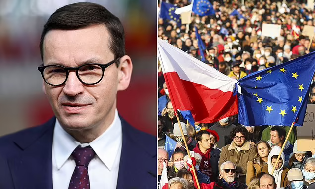 Poland accuses EU of ‘attack on sovereignty’ following Brussels legal initiative against country (photos)