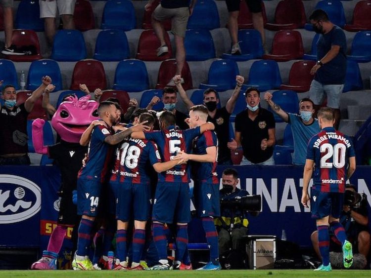 Who never smiles? A European team still without a win!