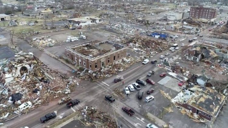 83 tornado victims in the US / Major devastation, damages are still being calculated