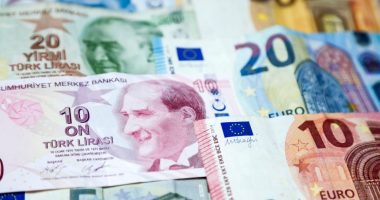 Drugs run out in Turkey. Lira plunges pharmaceuticals into crisis