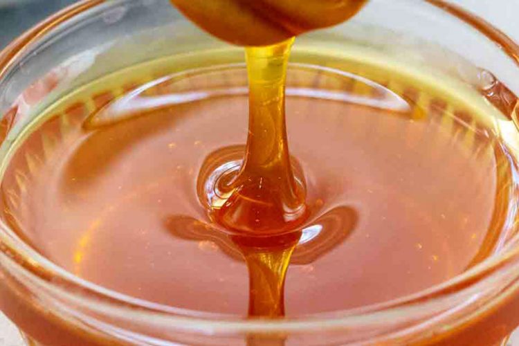 Honey treatments to protect the face in winter