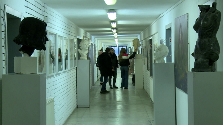 Exhibition of art students / Their works with the theme “Reality 19+”