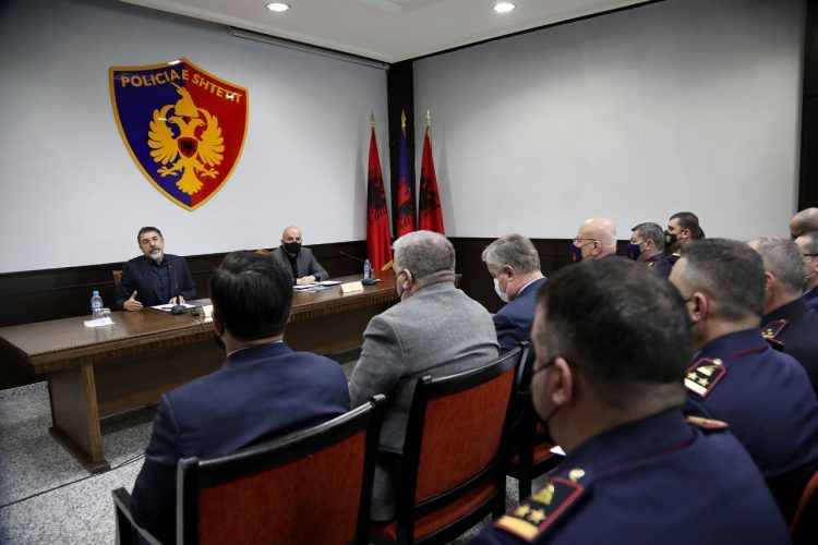 Çuçi with the police leaders: Do not risk your career, you have no political pressure