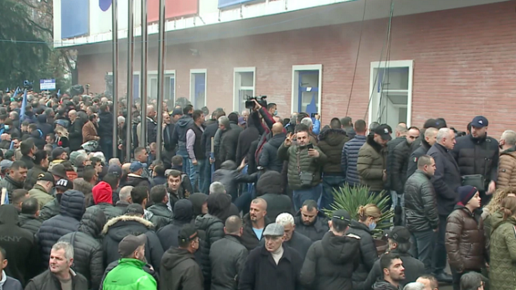 Developments in the DP after the protest, comment scholars and politicians