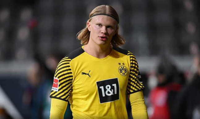 “The club is putting pressure on me”, Haaland: I just want to play football!