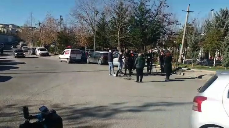 Target of the assassination?  The school administrator denies: Here is what was happening when he was shot