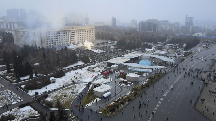 Kazakhstan / Protesters occupy the capital’s airport