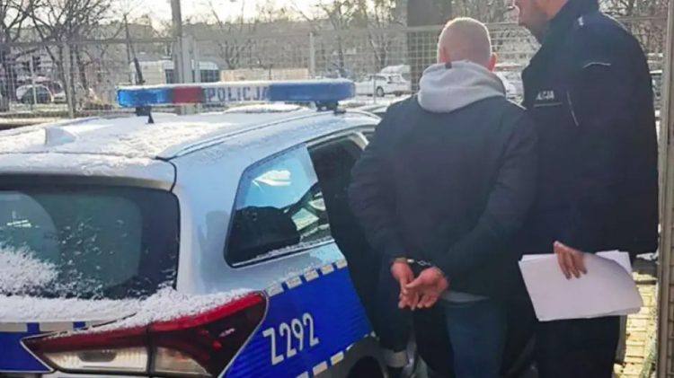 He was arrested for not wearing a mask, it turns out that he was a murderer and had been on the run for 20 years