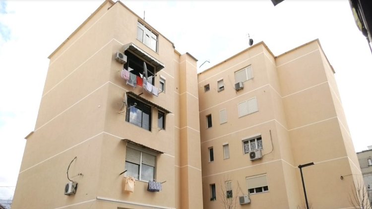 Transformation of old buildings / How the project works with the community fund