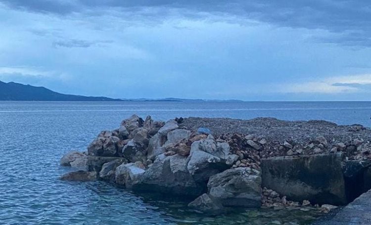 Throwing inert into the sea, the 42-year-old is arrested in Saranda