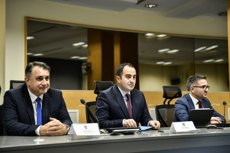 Prime Minister Kurti receives Ahmeti in the meeting, this is what they talked about