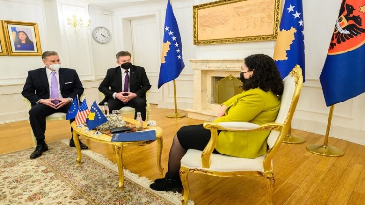 The message hidden behind Lajçak-Escobar ties / What body language showed in the meeting with Osman