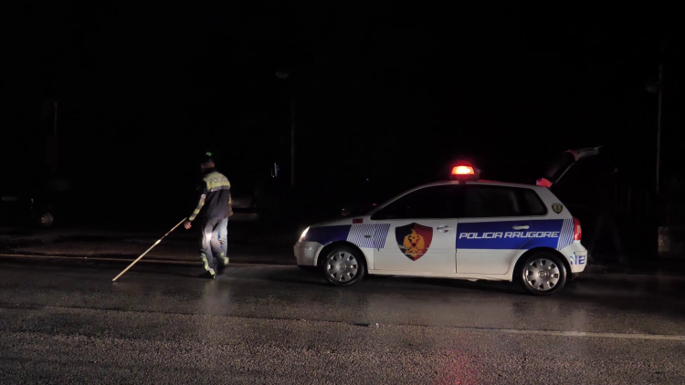 Video / Two cars collide in Astir, footage