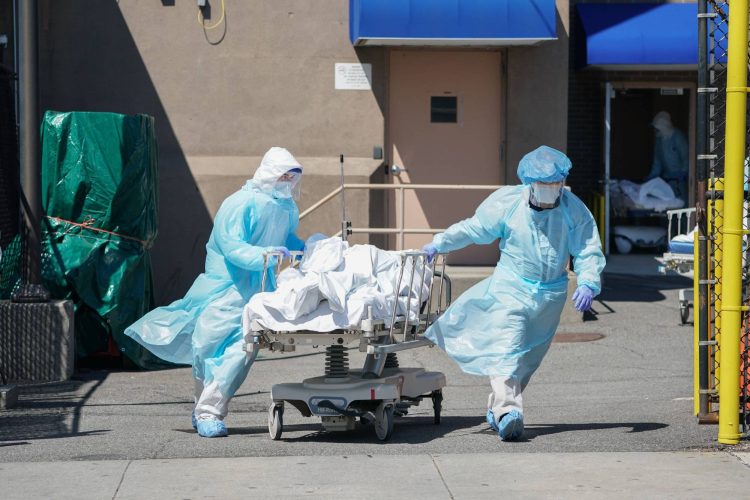The number of victims from Covid-19 in the USA goes over 830 thousand