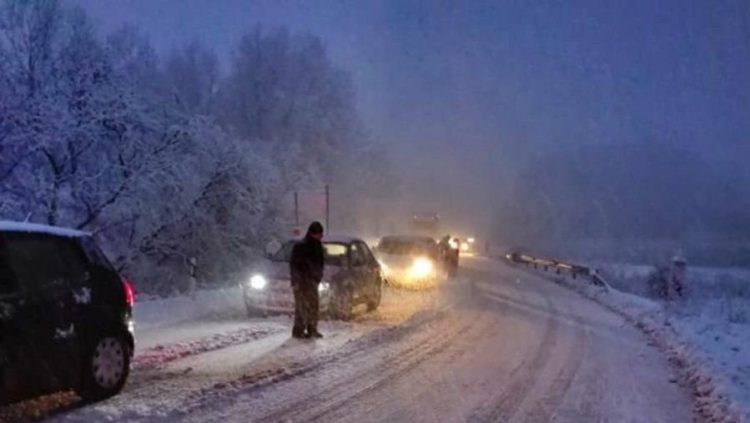 Southeast and Northeast under frost / Without energy some villages in Kukës, in Vermosh was marked -17 degrees