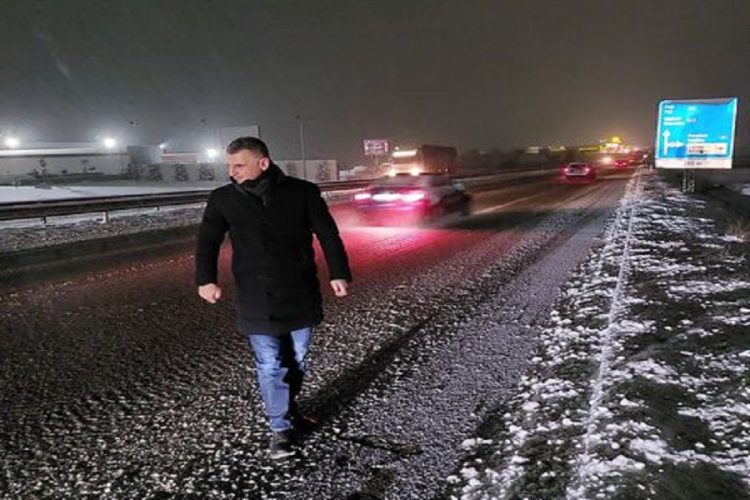Kosovo / Durmishi goes on the ground: All roads are passable