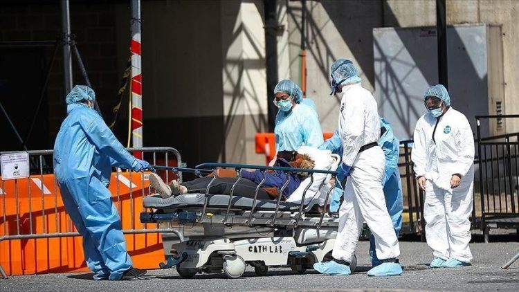 The number of victims from Covid-19 in the USA goes over 832 thousand