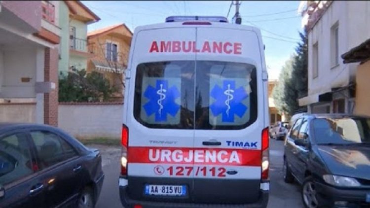 Two cars collided in Durrës, two injured passengers