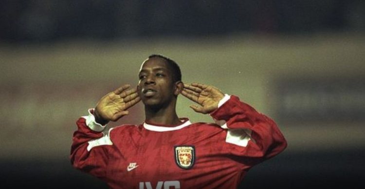 The North London derby is being played, this is how the legend Ian Right comments