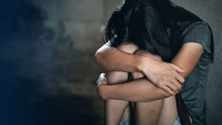 Greece / Raped by sister’s boyfriend, 14-year-old creepy testimony: He took off my shirt, caressed my chest