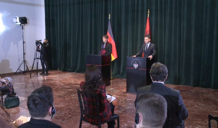 German Minister: Albania’s EU membership of strategic importance, vetting needs government and opposition