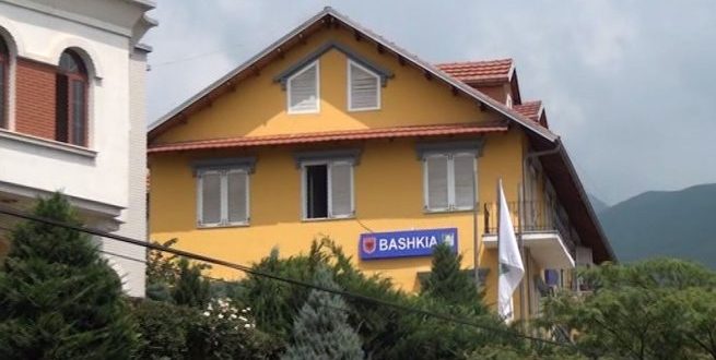 Exclusive / A bank director, the Socialist candidate for Dibra