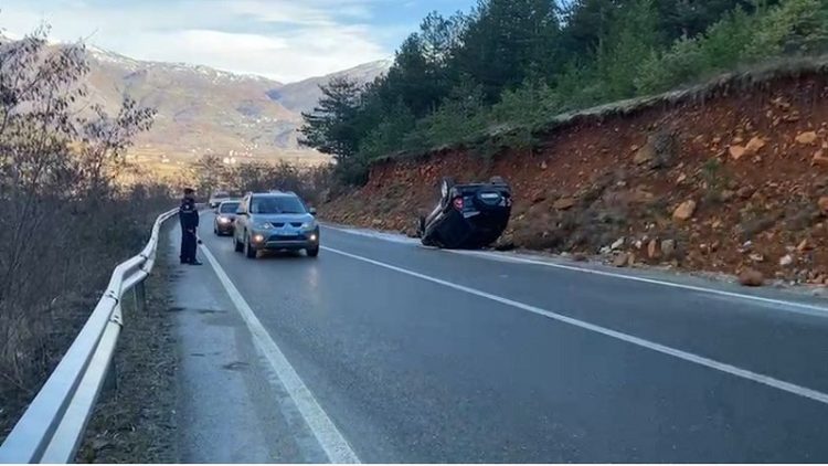 Road frosts, two accidents in a few minutes on the Bulqiza-Fushë Bulqiza axis