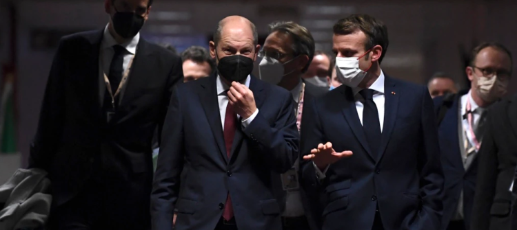 France and Germany warn Russia against invading Ukraine