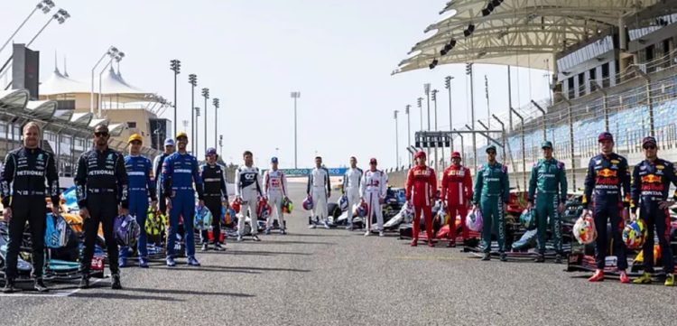 Pilots vote for each other, the favorite between Verstappen and Hamilton is revealed
