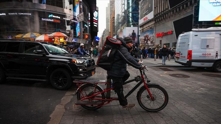 US, goes to over 842 thousand deaths from COVID-19