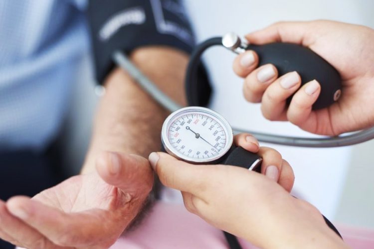 How to lower high blood pressure without using medication