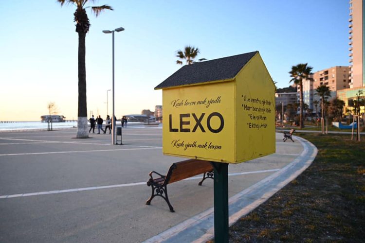 “Whoever reads, does not steal”, book houses are placed in the public spaces of Durrës