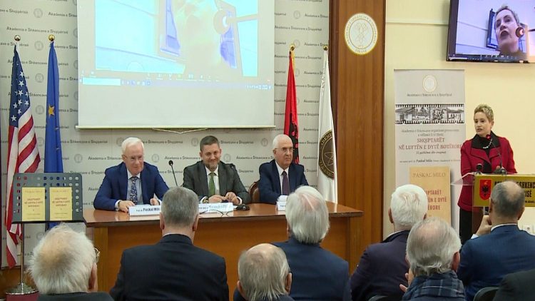 “Albanians in World War II” / Historian Paskal Milo opens the debate: Enver Hoxha was the first to provoke the National Ball