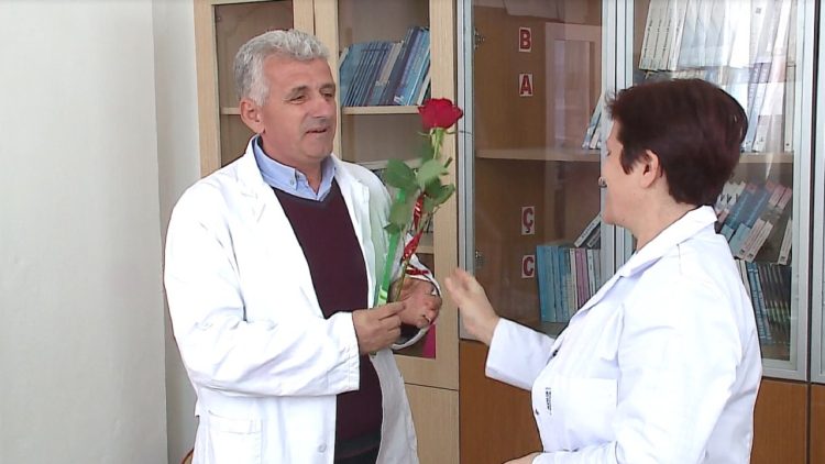 Today is Valentine. The story of teachers celebrating their 35th year together